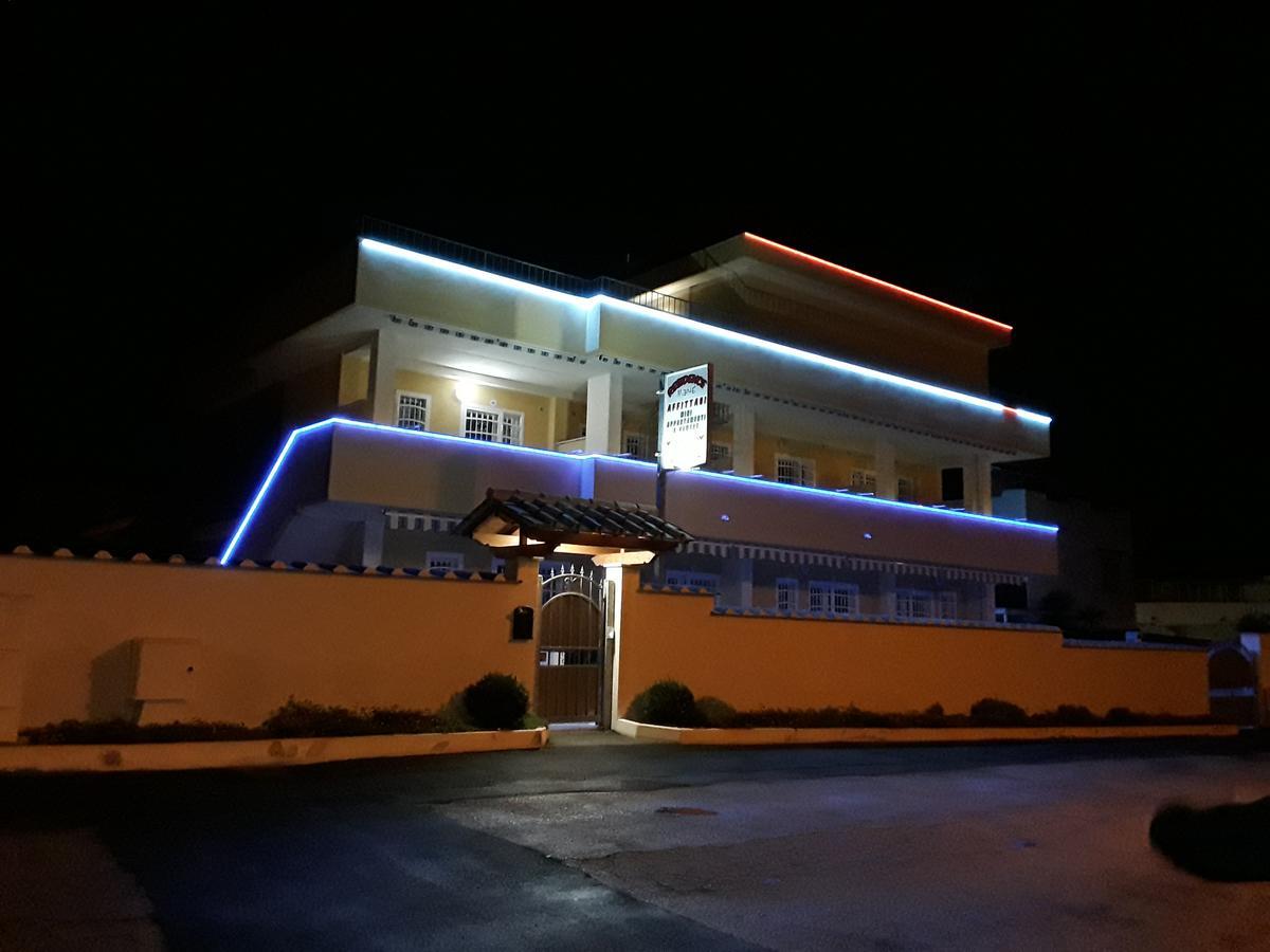 Aparthotel Mene
